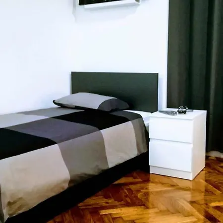 Zpula Center And Guest house