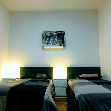 Zpula Center And Guest house Pula