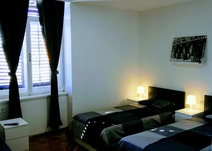 게스트하우스 Zpula Center And