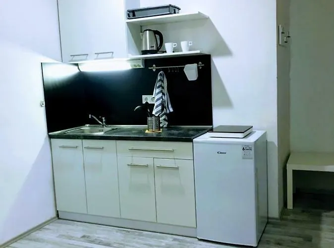 Zpula Center And 2* 풀라