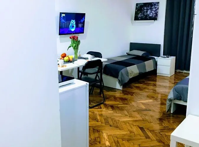 게스트하우스 Zpula Center And 풀라