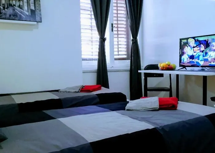 게스트하우스 Zpula Center And 풀라